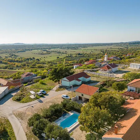 Nyaraló Apios Benkovac