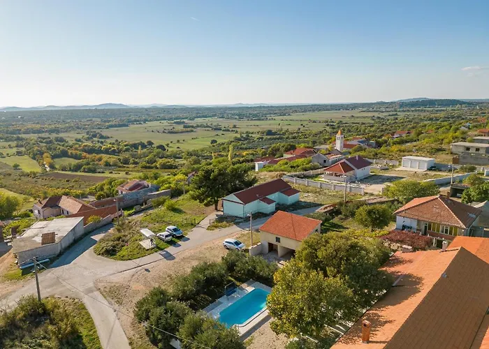 Сasa de vacaciones Apios Benkovac