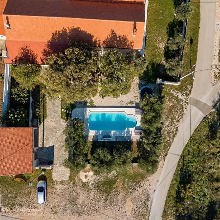 Apios Vakantiehuis Benkovac